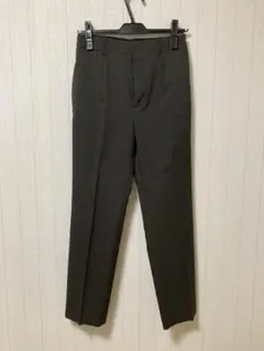 BEAUTY&YOUTH タック入りストレートパンツ