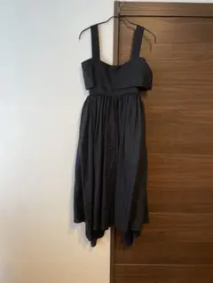 ミコモリ　MIKOMORI 麻　バックオープンリネンワンピースのサムネイル