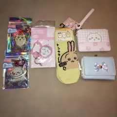 ちいかわ　折りたたみ財布　カードケース　ハチワレ　おまけ付き