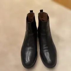 MARGARET HOWELL ブラック サイドゴアブーツ