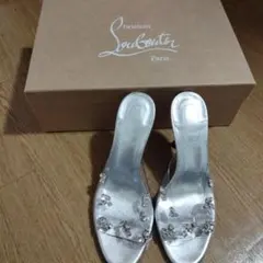 Christian Louboutin シルバーサンダル ビジュー付き