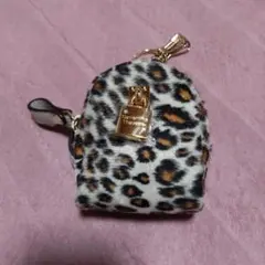 サマンサタバサ　ミニリュック　キーチェーン