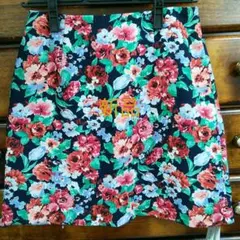 新品　セシルマクビー　スカート