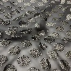 ドット柄 立体生地 黒グレー