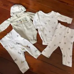 H&M ミッキー ベストフレンズロンパースセット 新生児　ベビー　ロンパース