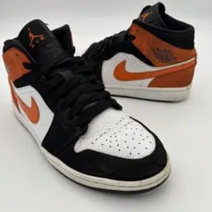 ナイキ エアジョーダン1 ミッド ブラック/スターフィッシュ 27cm