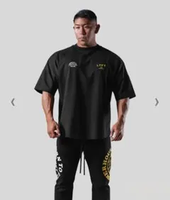 LÝFT × POWERHOUSE GYM Tシャツ