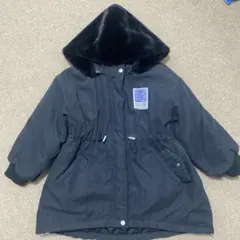 黒いファー付きフードジャケット