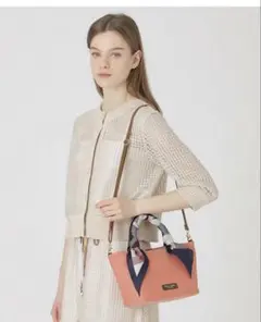 新品未使用品 バーバリー ブルーレーベル ナイロンスカーフミニトートバッグ