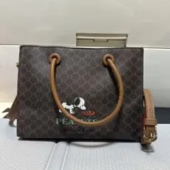 スヌーピー PEANUTS ショルダーバッグ　しまむら