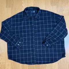 メンズシャツ　秋冬　大きめ　M 黒シャツ