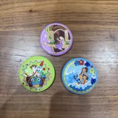 ディズニー　刺繍缶バッジ3個セット