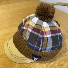 クマ刺繍付きベビー帽子