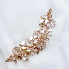 髪飾り　ヘッドドレス　ヘアアクセサリー　結婚式　ウェディング　成人式　卒業式