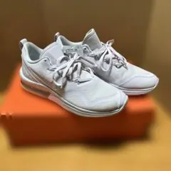 Item thumbnail for item 991fe4ca-4a7e-4e21-b5f5-ebf6130ed70e