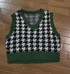 ハウンドトゥース柄 クロップドニットベスト