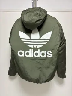 adidas オリーブ ダウンジャケット フード付き　リバーシブル