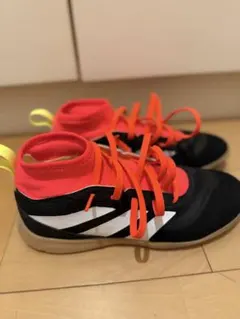 adidas フットサルシューズ　23.5のサムネイル