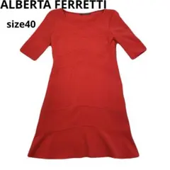 美品　ALBERTA FERRETTI 赤いひざ丈ワンピース 七分袖のサムネイル