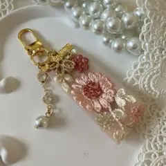 ꕤ❤️ インド刺繍リボン　桜　パール　チャーム　バックチャーム　ハンドメイド
