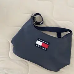 TOMMY JEANS ショルダーバッグ