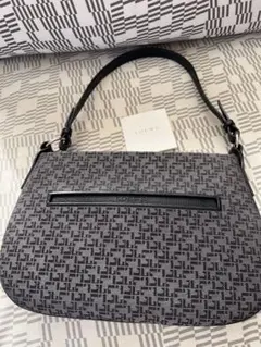 LOEWE グレー ショルダーバッグ