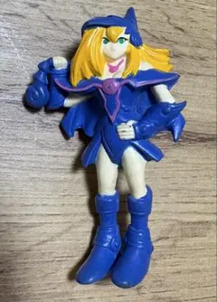 遊戯王 ブラック・マジシャン・ガール フィギュアのサムネイル
