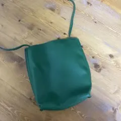 ‪GLOBAL WORK サコッシュ　ポシェット グリーンのサムネイル