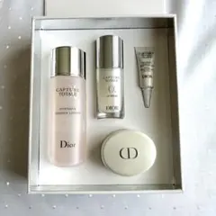 《Dior》旧カプチュール トータル ディスカバリーキットのサムネイル