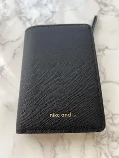 【niko and...】二つ折り財布 ブラック&ゴールド★美品★
