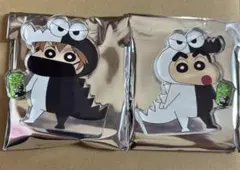 レトルト×クレヨンしんちゃん コラボ チョコビ アクスタ - メルカリ