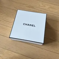 CHANEL ギフトボックス