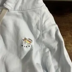 MARNI ライトブルー 猫刺繍 パーカー　スウェットのサムネイル