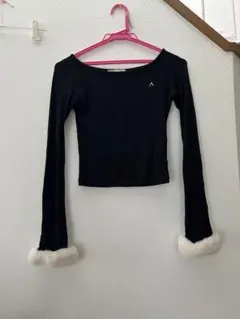 andmary Ravi fur tops black - メルカリ
