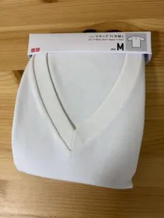 ユニクロ Vネック Tシャツ 半袖 白 Mサイズ