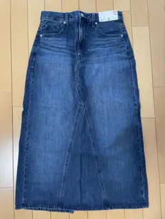 未使用ダグ付き UNIQLO デニムロングスカート