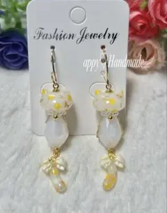 ちまっと♡茶トラ×ハチワレ にゃんこ アシメ しっぽゆらゆらピアス