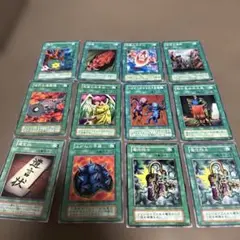 【希少】遊戯王 初期 魔法カード 12枚セット ①