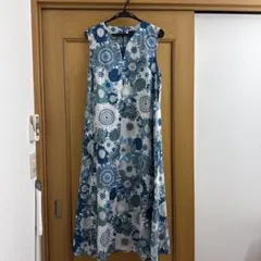 TRUBE 花柄 ノースリーブ ロングワンピース