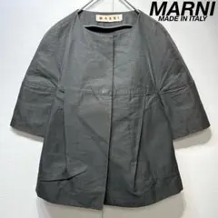 希少 上質 タック Aライン デザイン ノーカラー 半袖ジャケット 38のサムネイル