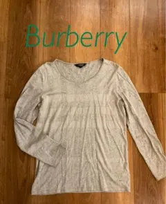 Burberryトップスのサムネイル
