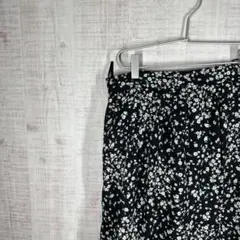 アース　レディースロングスカート　花柄　ウエストゴム　裏地あり　総柄