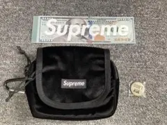 Supreme Velvet Mini Pouch Black バッチ付