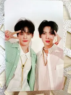 ZEROBASEONE ZB1 ギュビン　ユジン　コンタクズ　ゆらゆら　トレカ