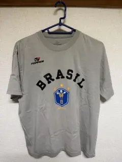 美品　TOPPER サッカー　ブラジル代表 ユニフォーム　XLサイズ　現地購入 ブラジル代表 サッカーユニフォーム SIZE S イエローx黄緑