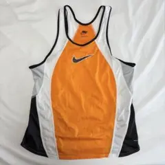 【NIKE】ナイキ　タンクトップ　トップス　スポーツ　バスケ　春夏　人気　希少