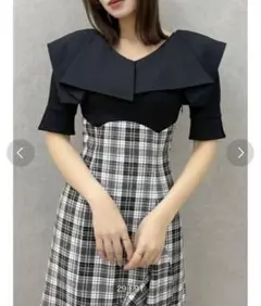 dazzlin ラッフルマーメイドコンビワンピース Sサイズ 半袖 ブラック