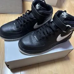 NIKE AIR FORCE 1 MID ブラック ホワイト