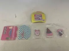 ちいかわ×サンリオキャラクターズ レイヤーアクリルスタンド 古本屋 マイメロディ