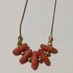 宇*狼様 コーラルピンクビーズのネックレス